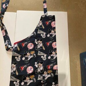 New York Yankees Mickey Mouse Pattern Barbeque Apron